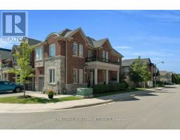 258 HARDING PARK STREET, Newmarket, Ontario