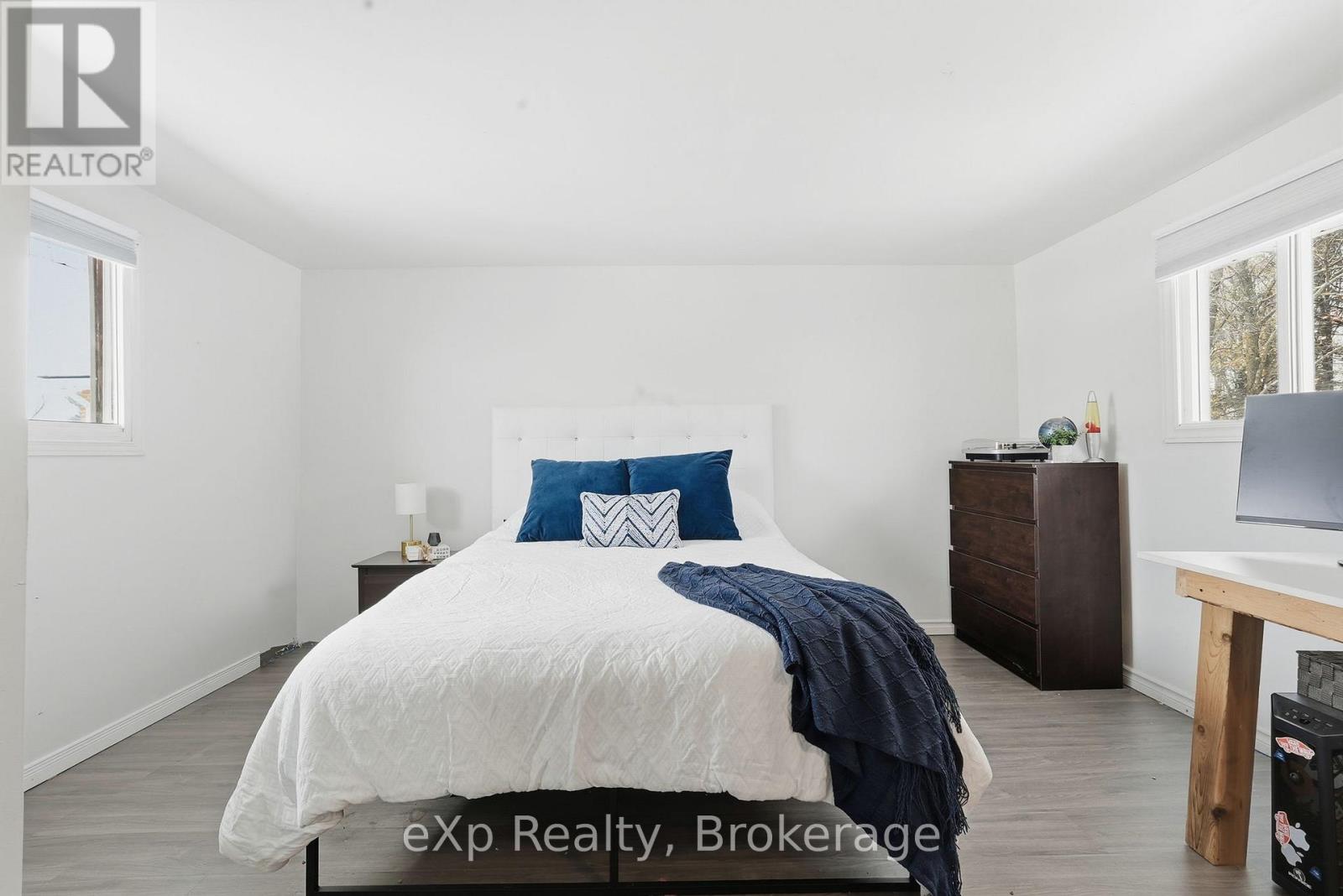 680 11th Street W, Owen Sound, Ontario  N4K 3T3 - Photo 21 - X12552990