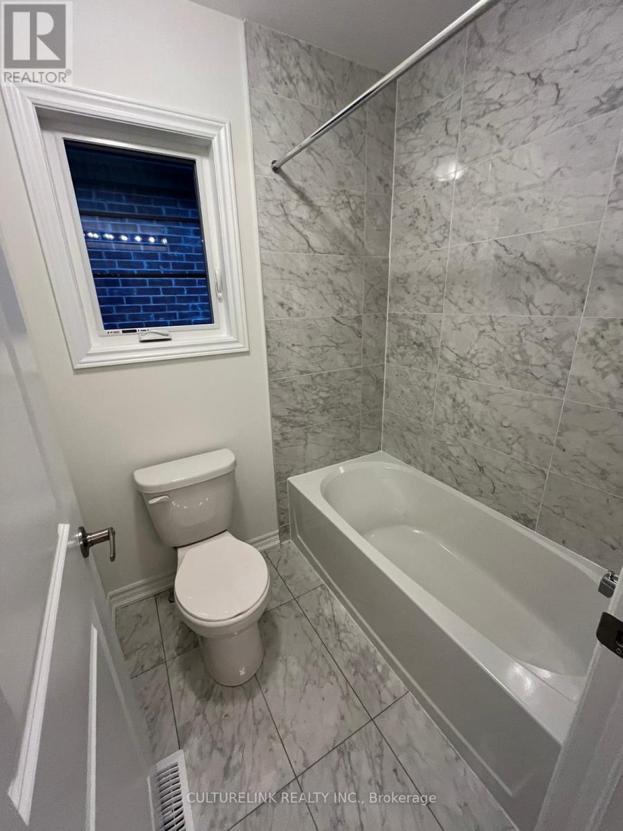 10 Sassafras Road, Springwater, Ontario  L9X 2C6 - Photo 18 - S12552768