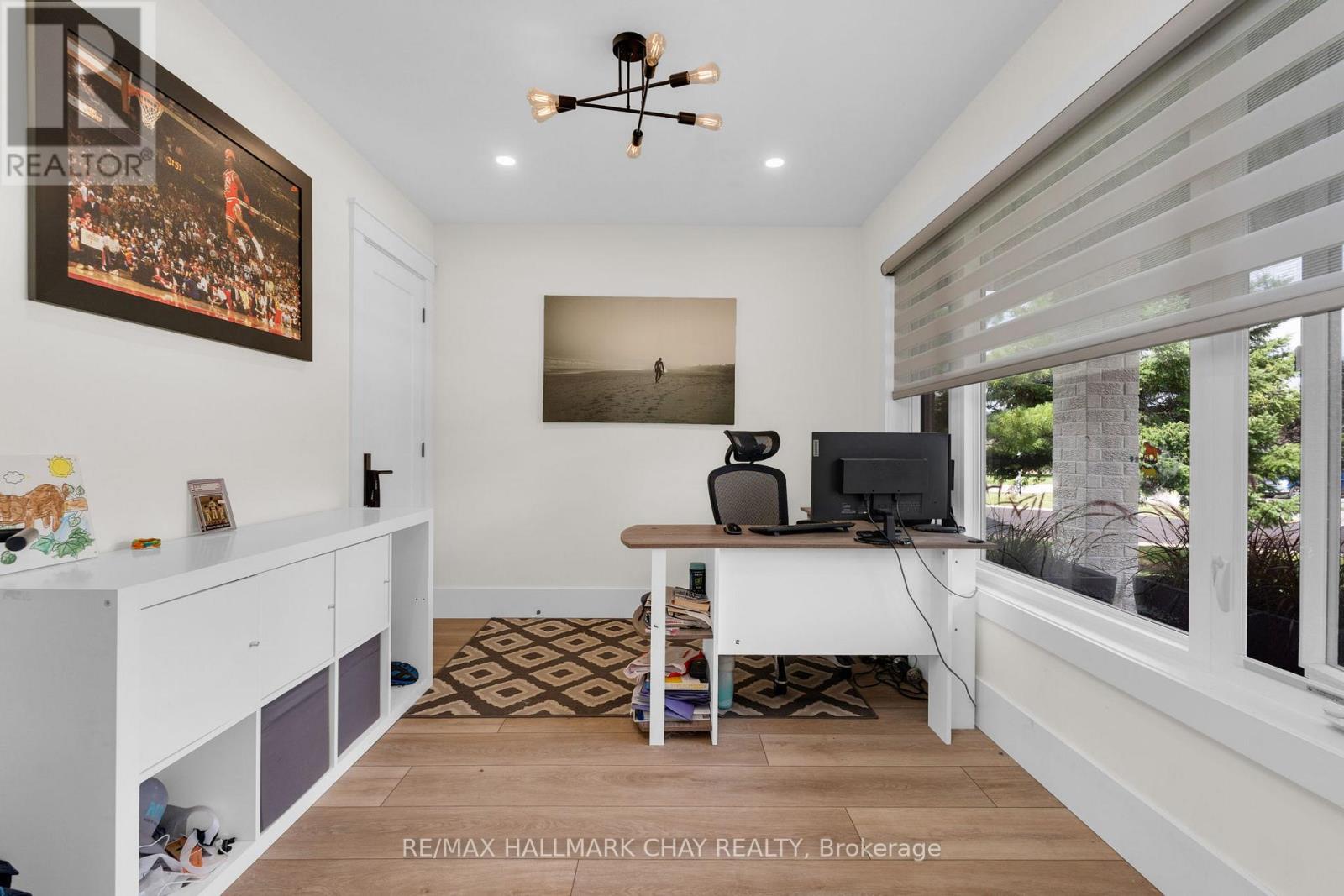 3 Heatherwood Drive, Springwater, Ontario  L9X 0N4 - Photo 13 - S12552934