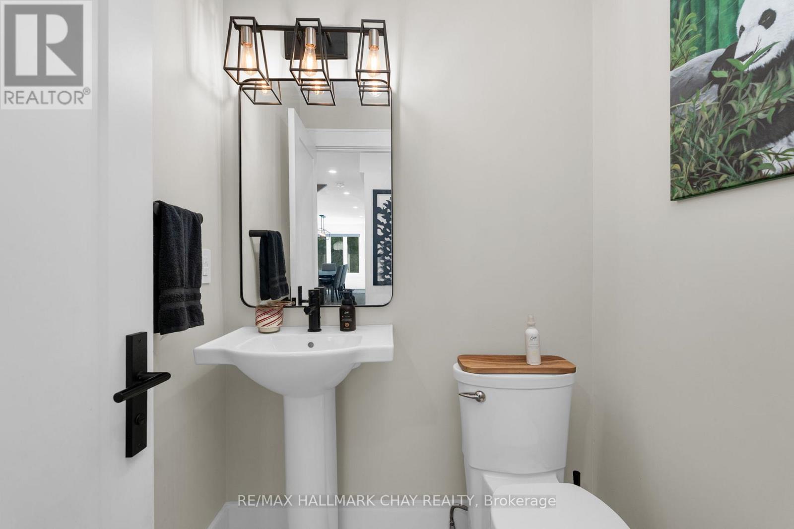 3 Heatherwood Drive, Springwater, Ontario  L9X 0N4 - Photo 14 - S12552934