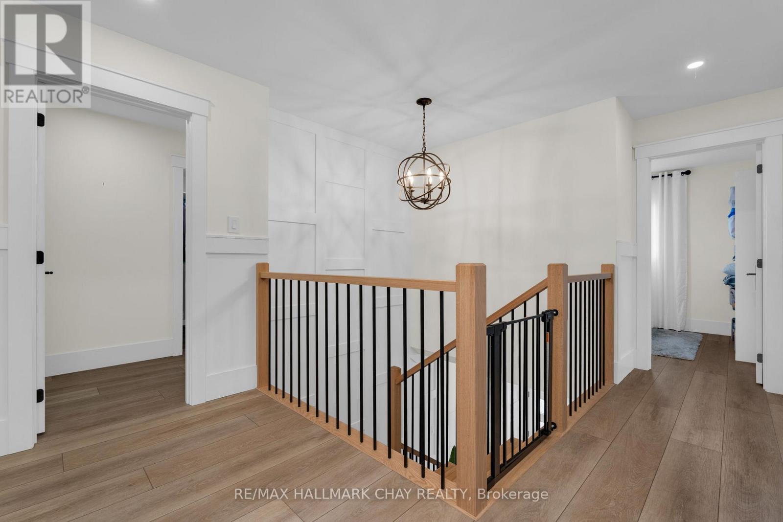 3 Heatherwood Drive, Springwater, Ontario  L9X 0N4 - Photo 18 - S12552934