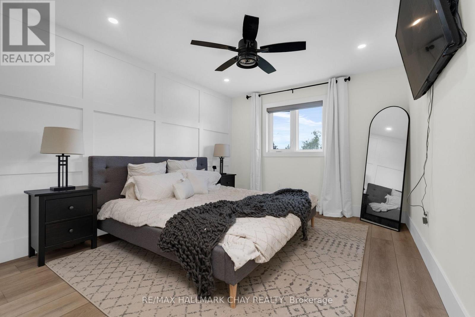 3 Heatherwood Drive, Springwater, Ontario  L9X 0N4 - Photo 19 - S12552934