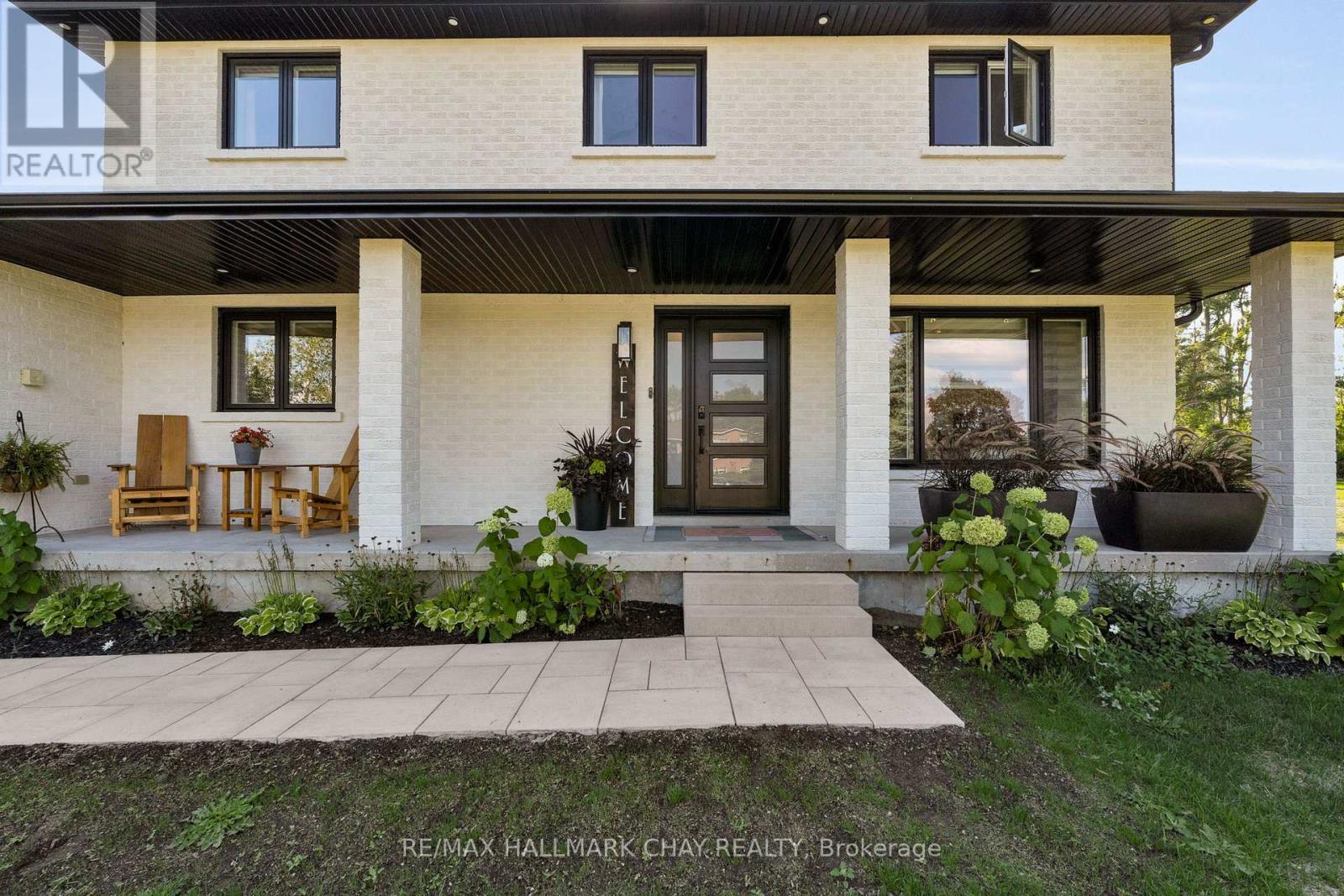 3 Heatherwood Drive, Springwater, Ontario  L9X 0N4 - Photo 2 - S12552934