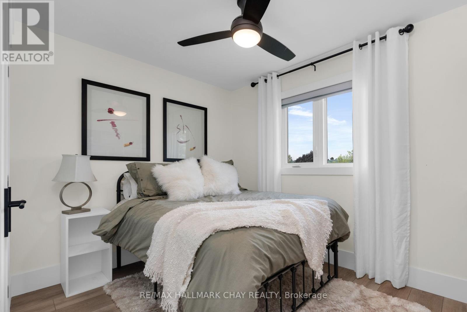 3 Heatherwood Drive, Springwater, Ontario  L9X 0N4 - Photo 23 - S12552934