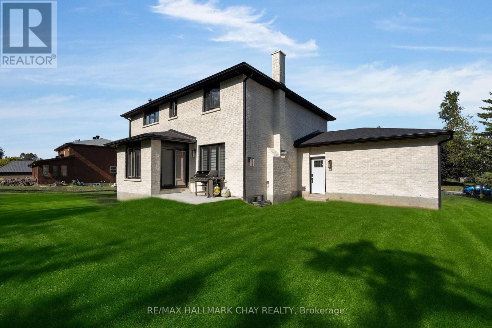 3 Heatherwood Drive, Springwater, Ontario  L9X 0N4 - Photo 26 - S12552934