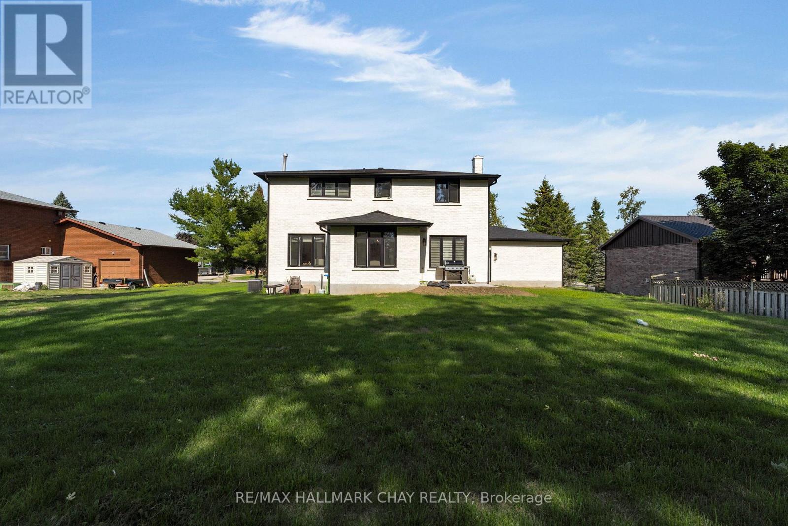 3 Heatherwood Drive, Springwater, Ontario  L9X 0N4 - Photo 27 - S12552934