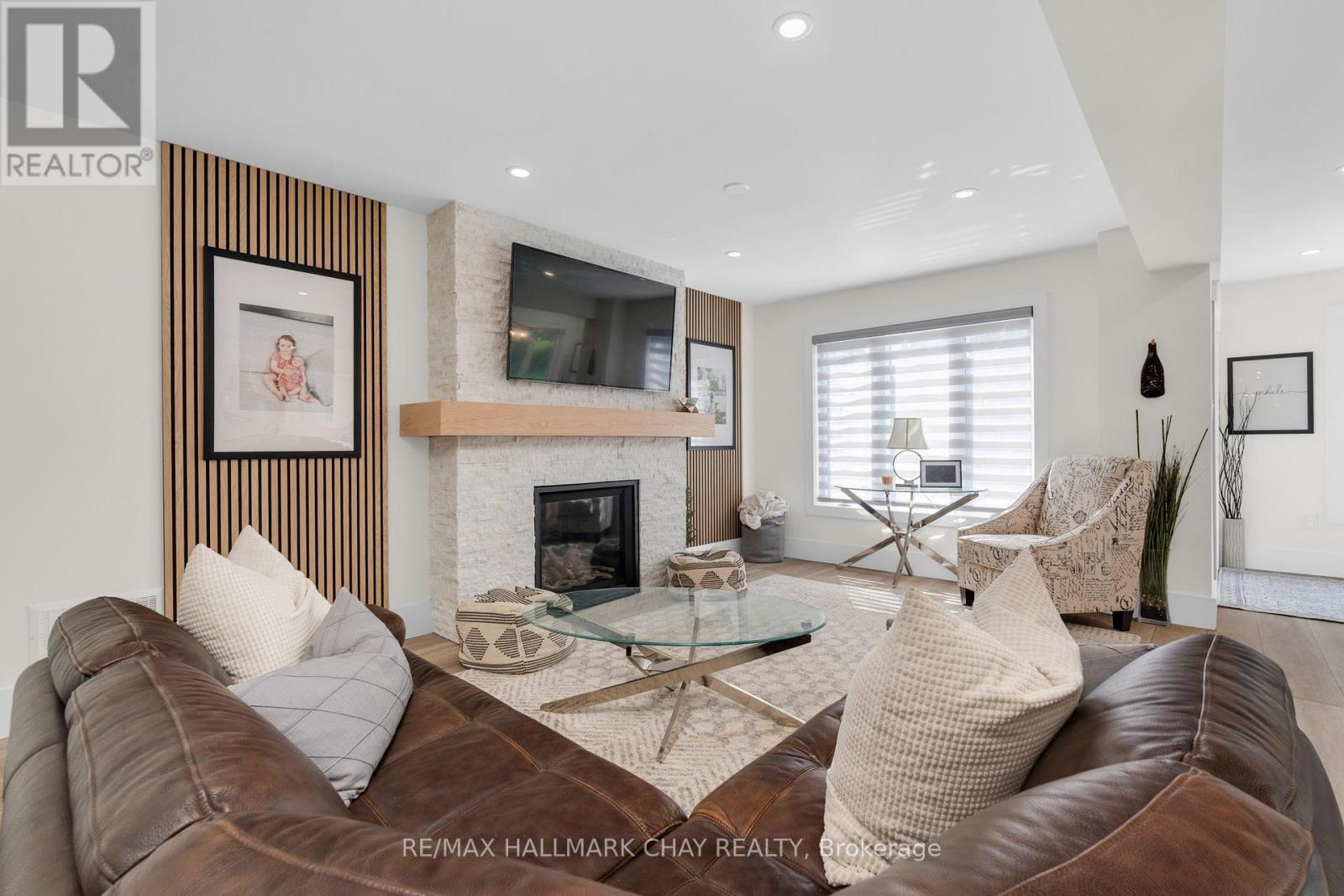 3 Heatherwood Drive, Springwater, Ontario  L9X 0N4 - Photo 3 - S12552934