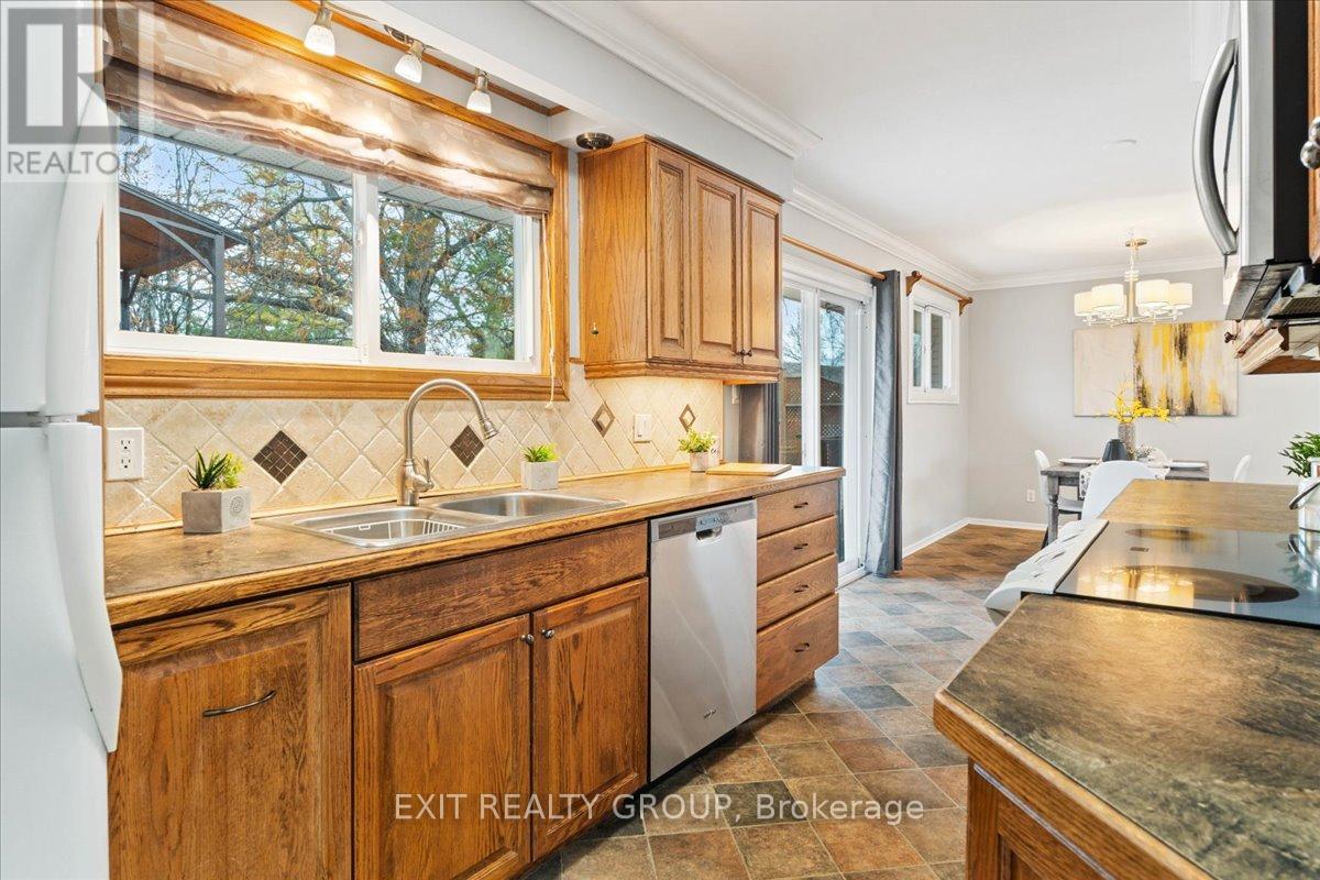 40 Hartsmere Road, Quinte West, Ontario K8V 5P4 - Photo 16 - X12553010