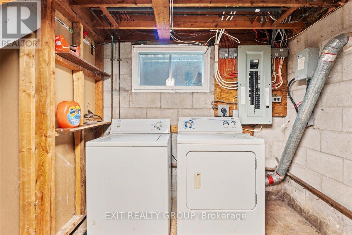 40 Hartsmere Road, Quinte West, Ontario K8V 5P4 - Photo 35 - X12553010