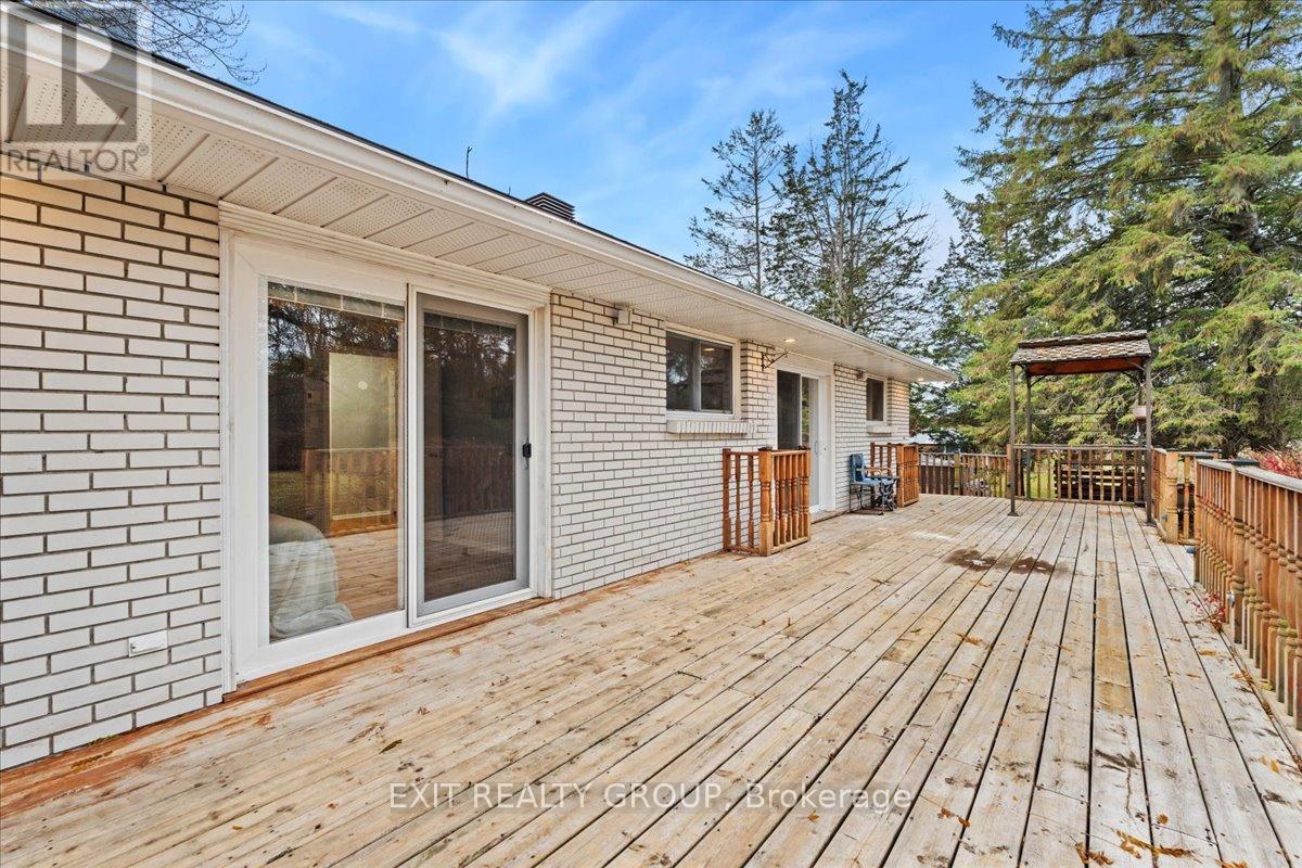 40 Hartsmere Road, Quinte West, Ontario K8V 5P4 - Photo 36 - X12553010