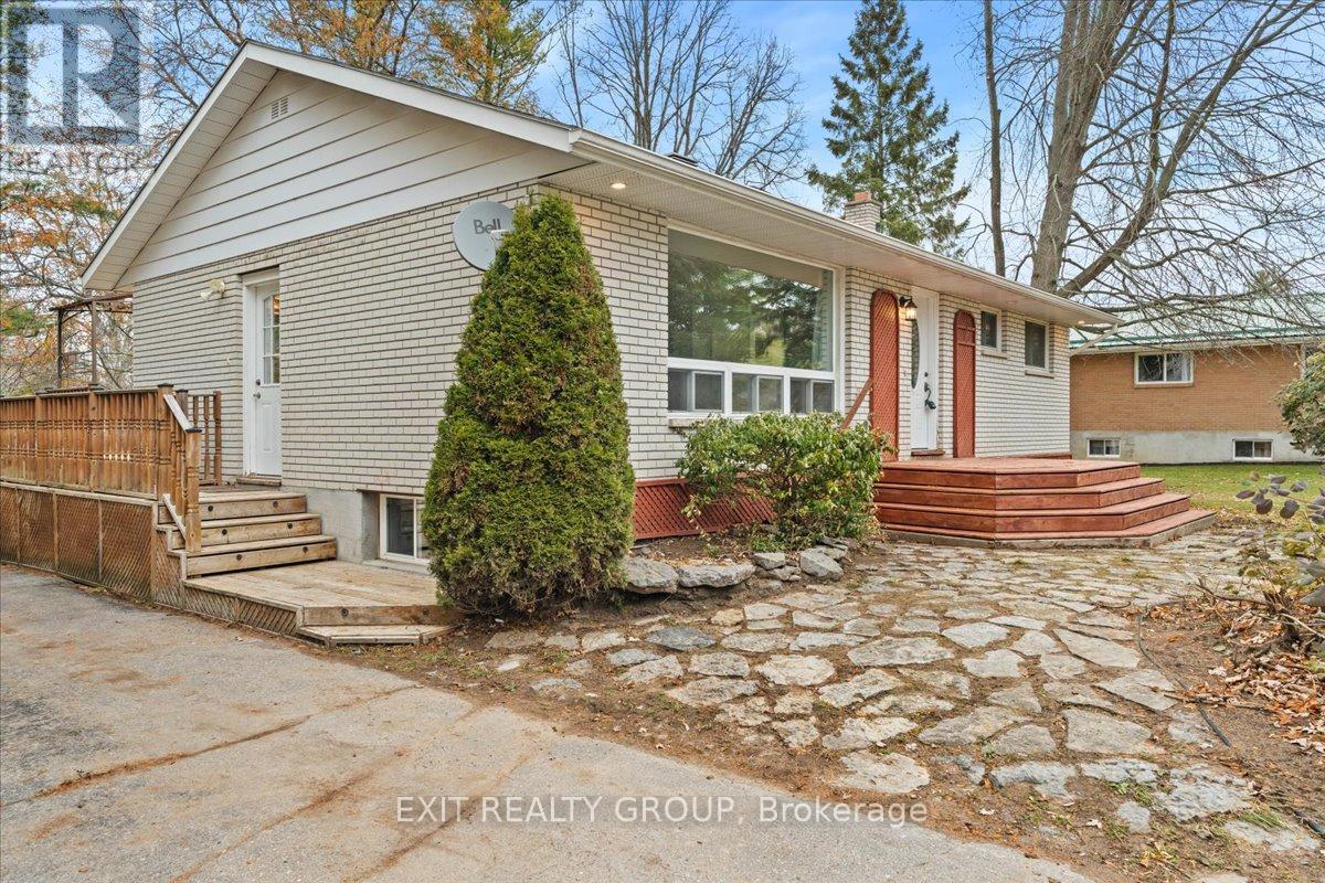 40 Hartsmere Road, Quinte West, Ontario K8V 5P4 - Photo 5 - X12553010