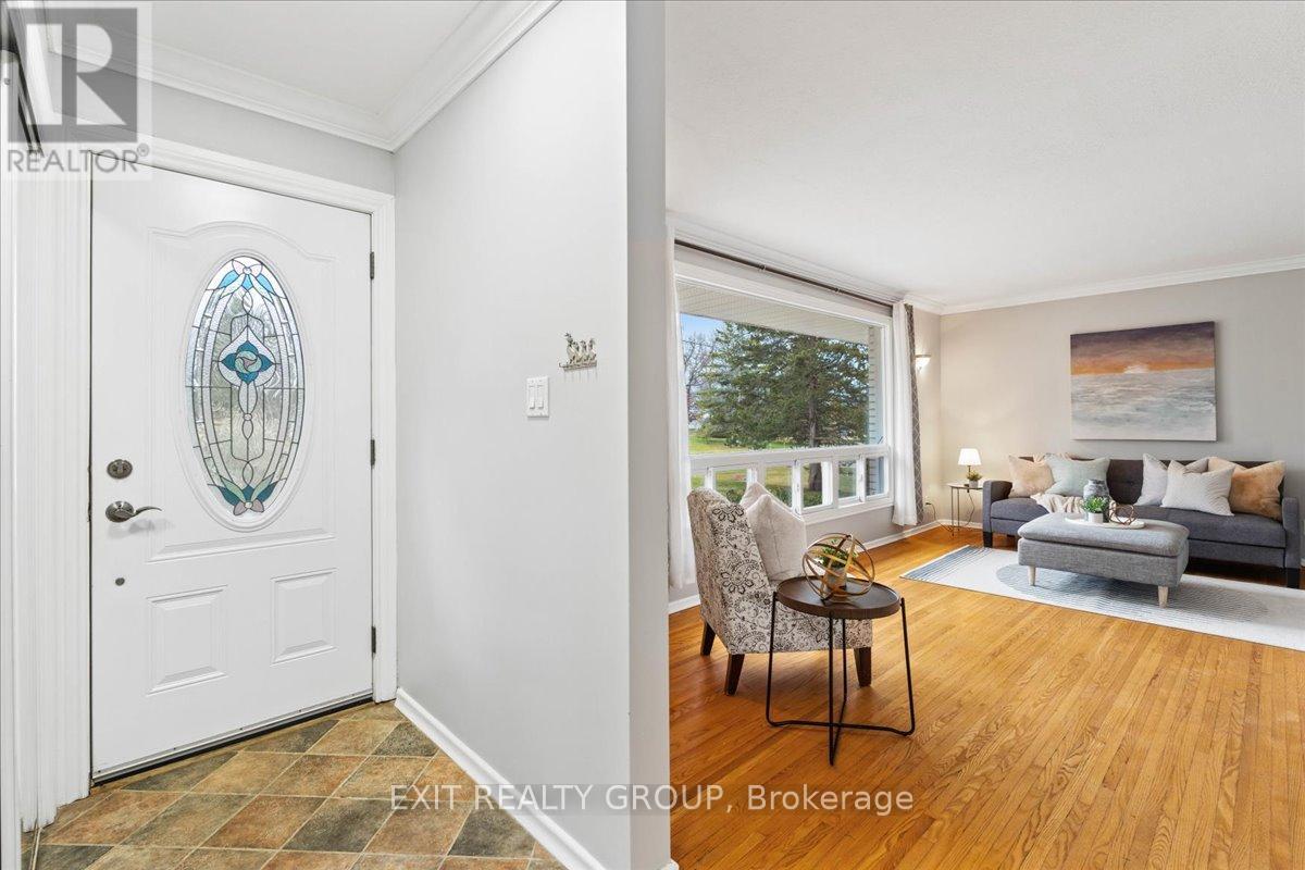 40 Hartsmere Road, Quinte West, Ontario K8V 5P4 - Photo 7 - X12553010