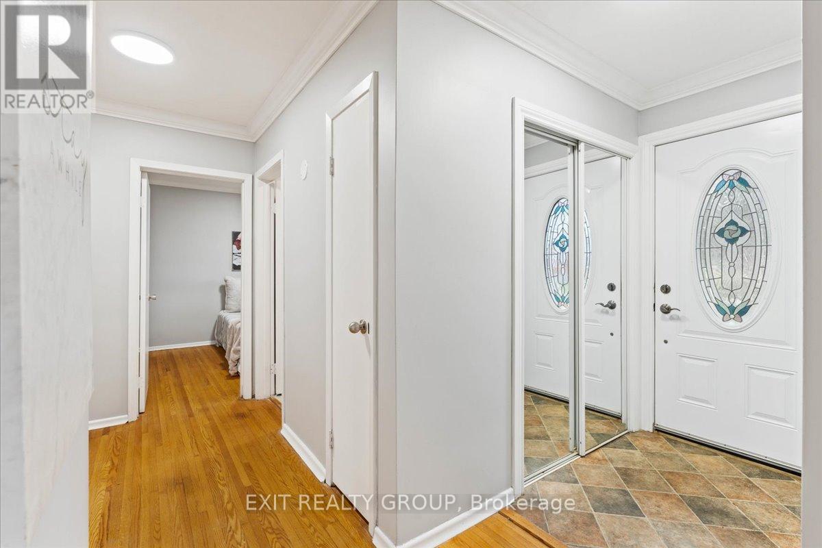 40 Hartsmere Road, Quinte West, Ontario K8V 5P4 - Photo 8 - X12553010