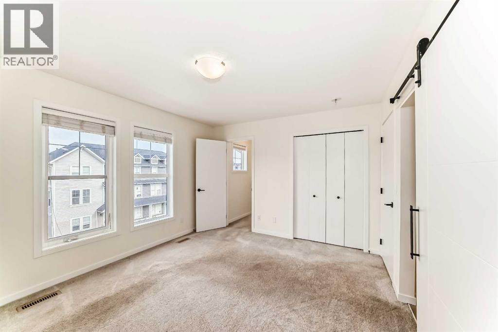 203 South Point Park Sw, Airdrie, Alberta  T4B 5G8 - Photo 23 - A2264535