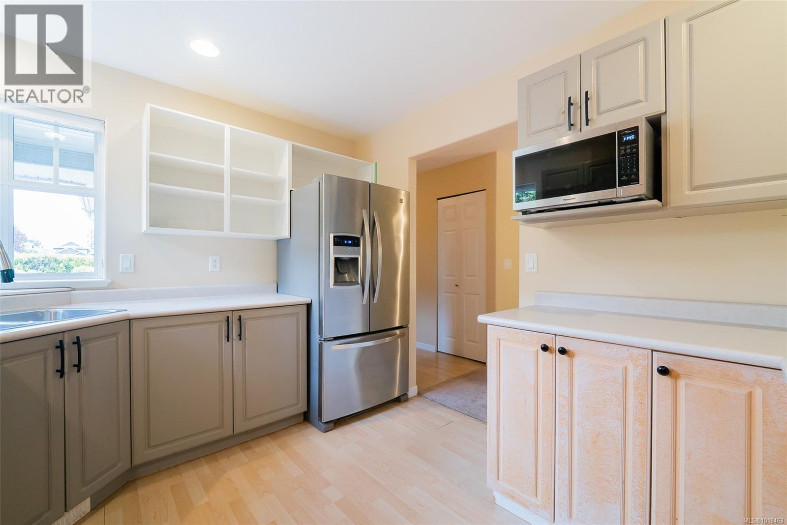 6166 Delray Pl, Nanaimo, British Columbia V9V 1V1 - Photo 2 - 1018463