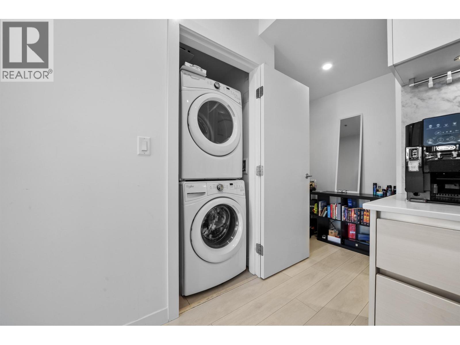 1501 6098 Station Street, Burnaby, British Columbia  V5H 0H4 - Photo 17 - R3054550