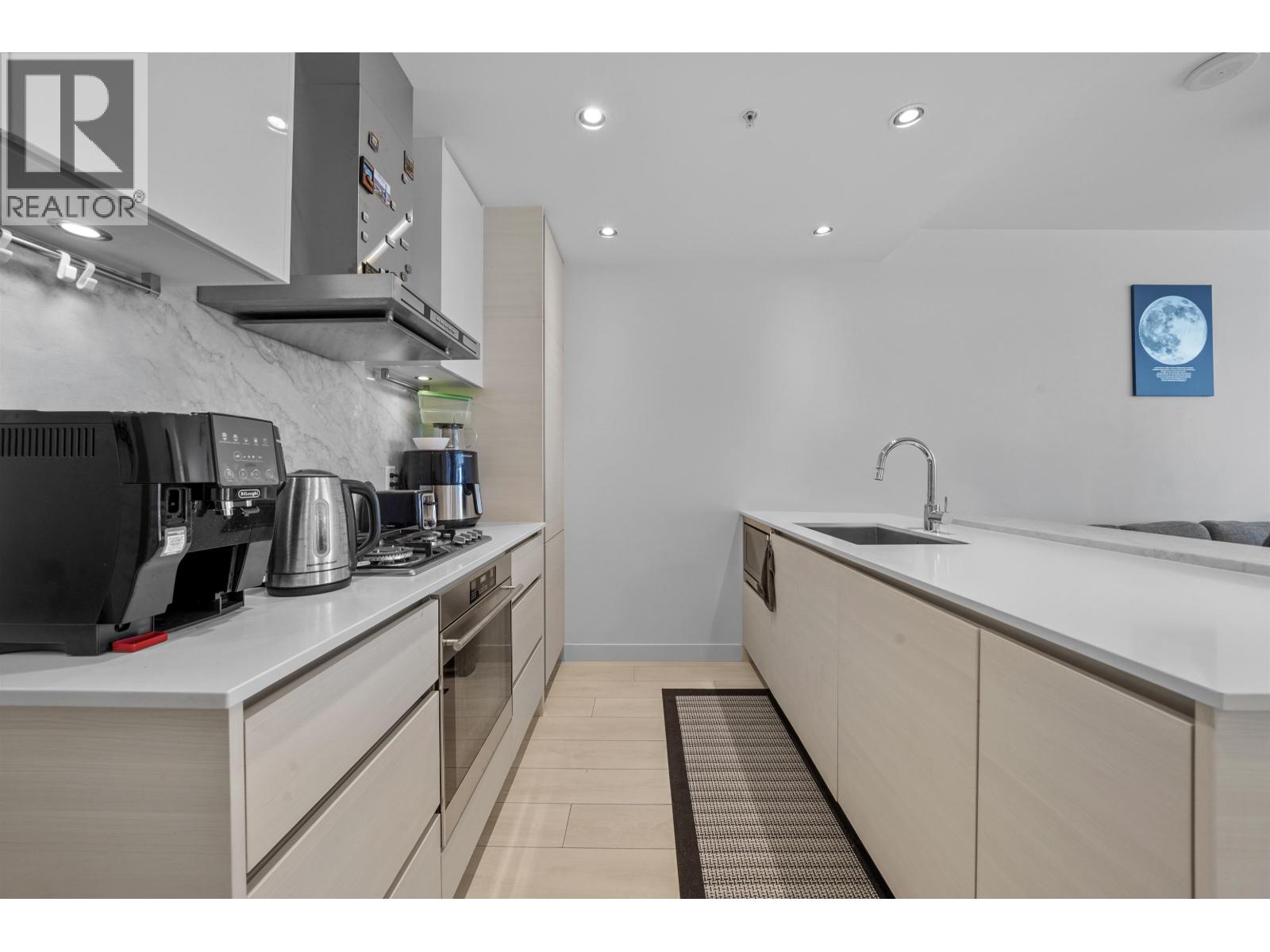 1501 6098 Station Street, Burnaby, British Columbia  V5H 0H4 - Photo 5 - R3054550