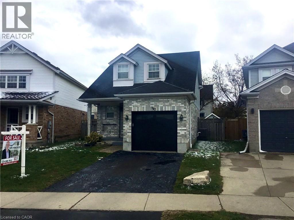 747 Fairway Court, Kitchener, Ontario  N2A 4B4 - Photo 2 - 40773868