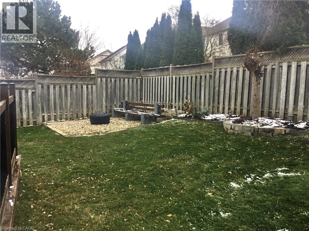 747 Fairway Court, Kitchener, Ontario  N2A 4B4 - Photo 33 - 40773868