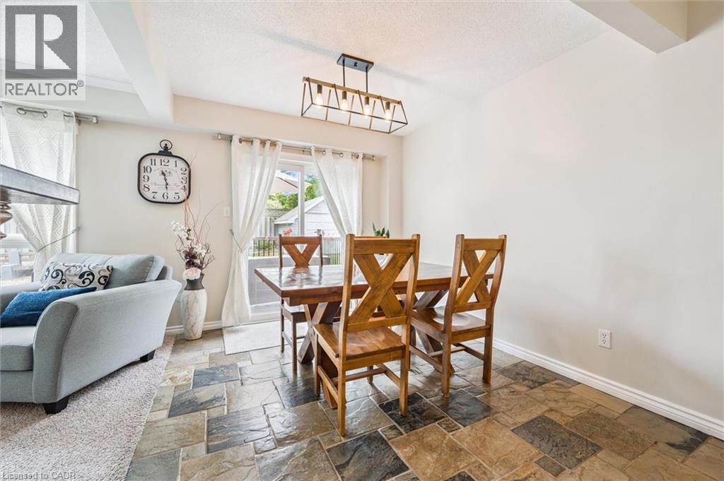 747 Fairway Court, Kitchener, Ontario  N2A 4B4 - Photo 12 - 40773868