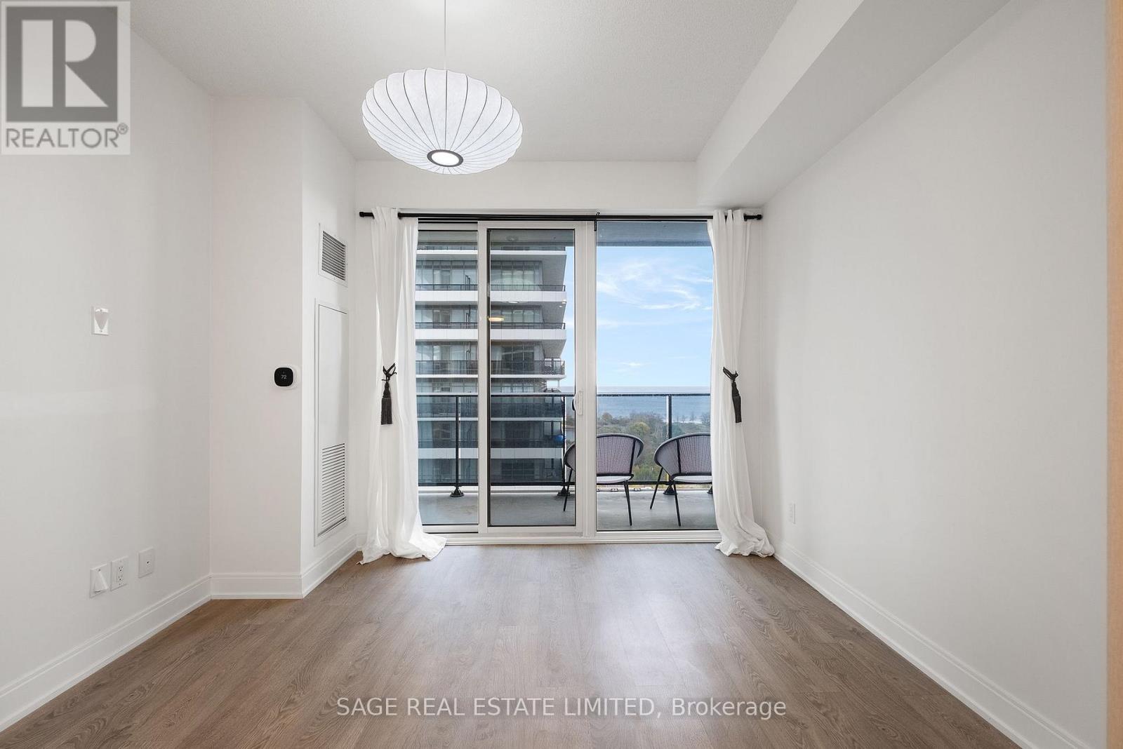 1106 - 70 Annie Craig Drive, Toronto, Ontario  M8V 0G2 - Photo 10 - W12552800