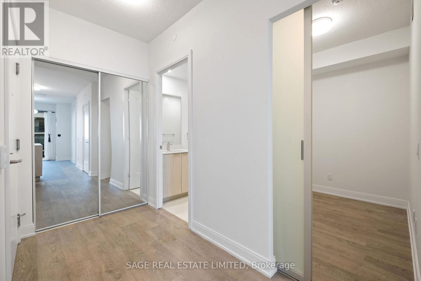 1106 - 70 Annie Craig Drive, Toronto, Ontario  M8V 0G2 - Photo 6 - W12552800