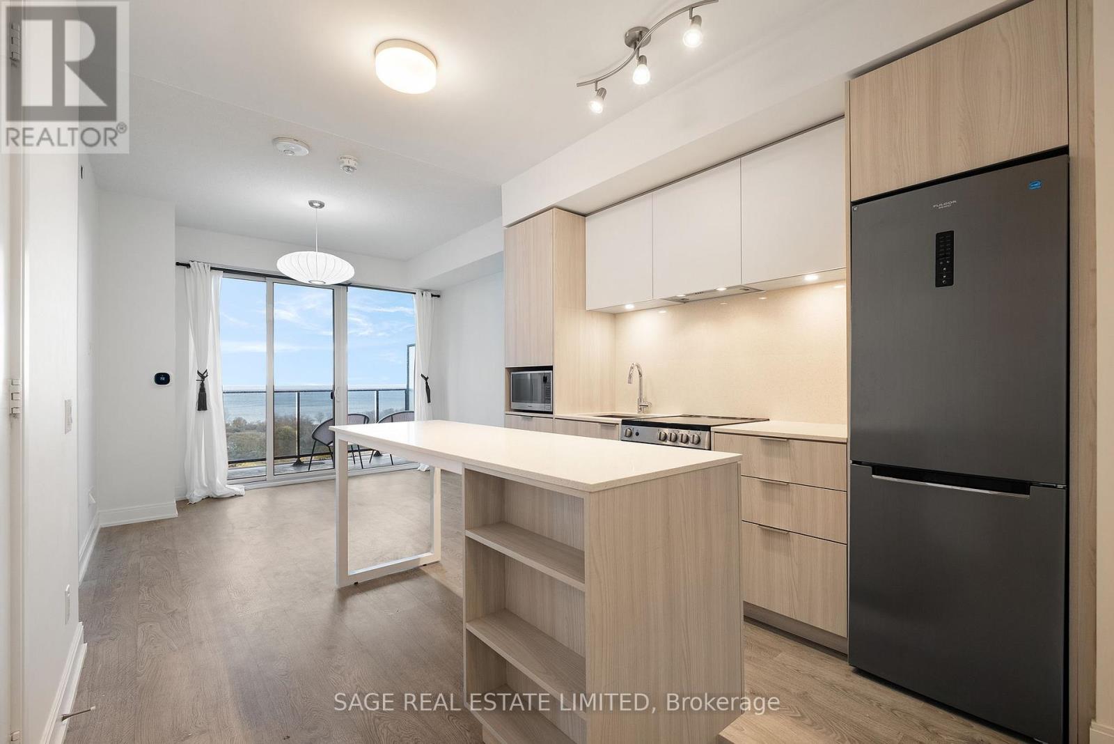 1106 - 70 Annie Craig Drive, Toronto, Ontario  M8V 0G2 - Photo 7 - W12552800