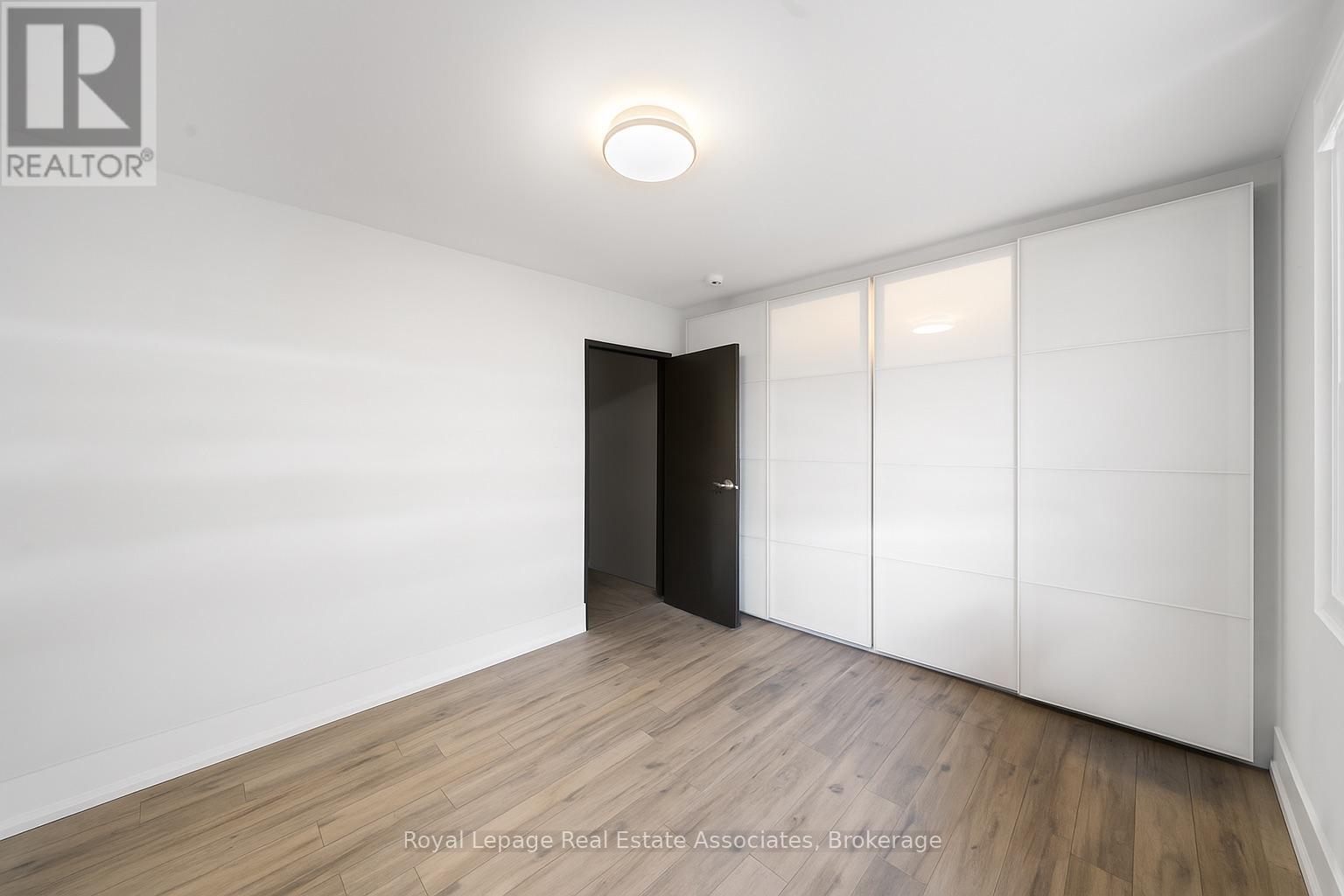 531 Runnymede Road, Toronto, Ontario  M6S 2Z8 - Photo 19 - W12552806