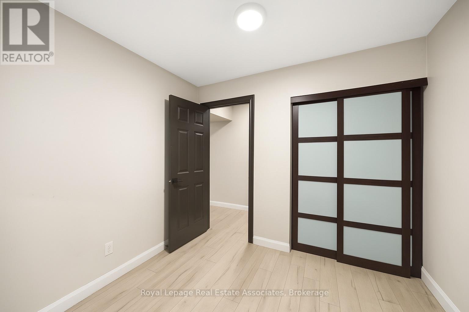 531 Runnymede Road, Toronto, Ontario  M6S 2Z8 - Photo 34 - W12552806