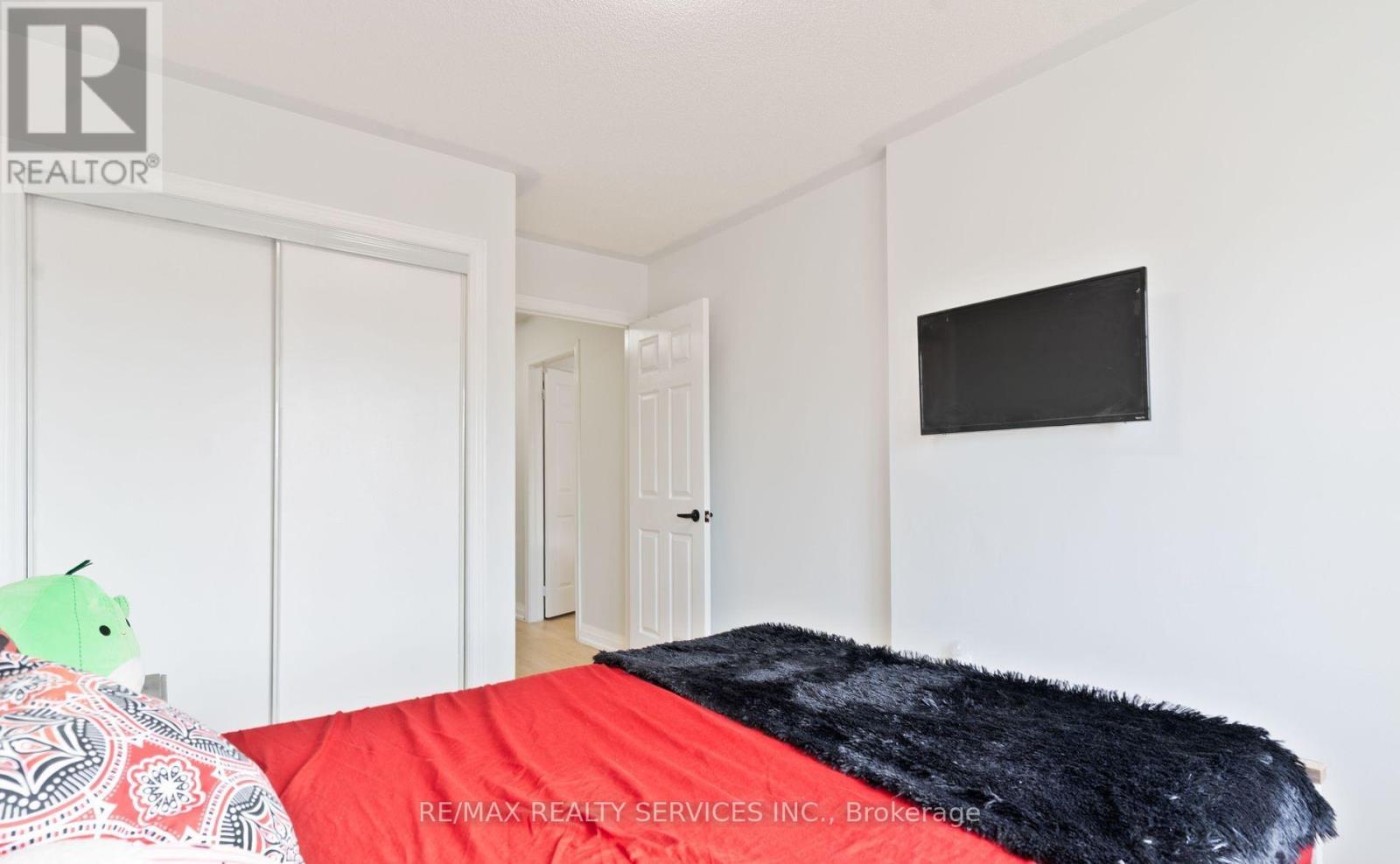 107 Frenchpark Circle, Brampton, Ontario  L6X 0Y5 - Photo 24 - W12552854