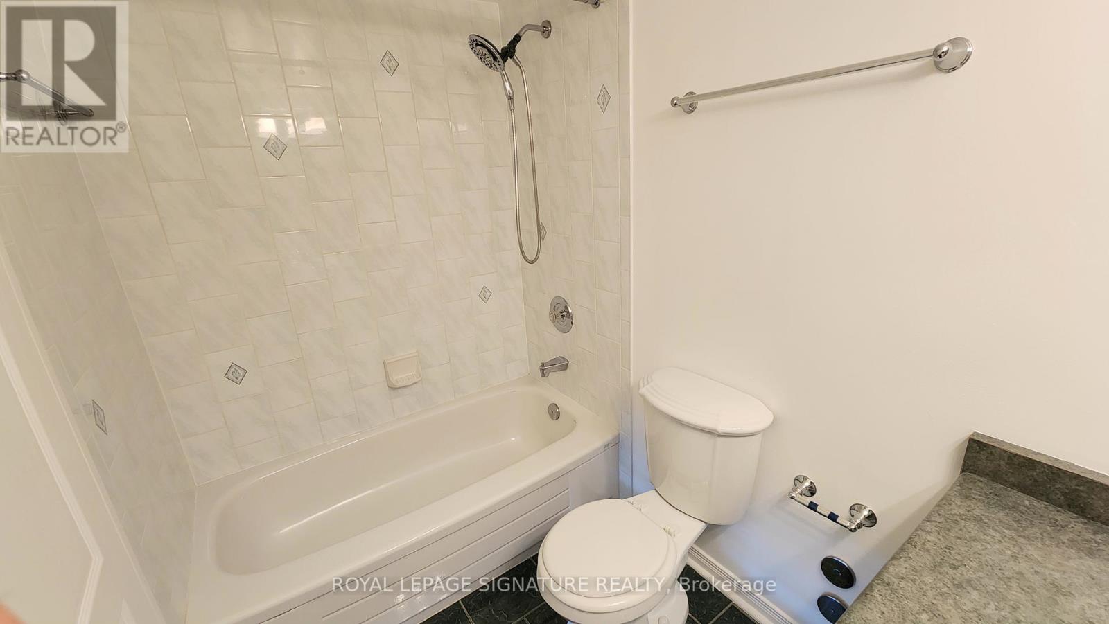 708 - 550 Webb Drive, Mississauga, Ontario  L5B 3Y4 - Photo 14 - W12552900