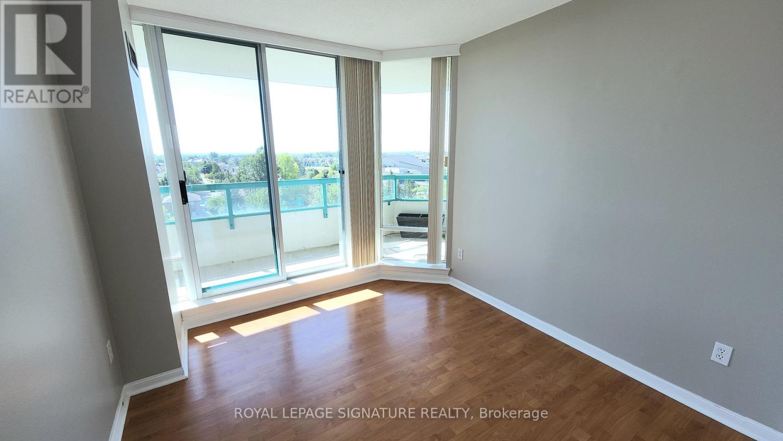 708 - 550 Webb Drive, Mississauga, Ontario  L5B 3Y4 - Photo 15 - W12552900