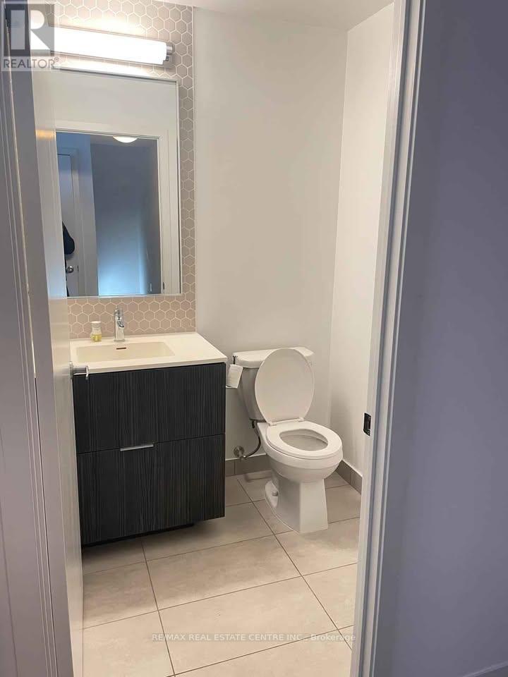 1302 - 2520 Eglinton Avenue W, Mississauga, Ontario  L5M 0Y4 - Photo 10 - W12552906