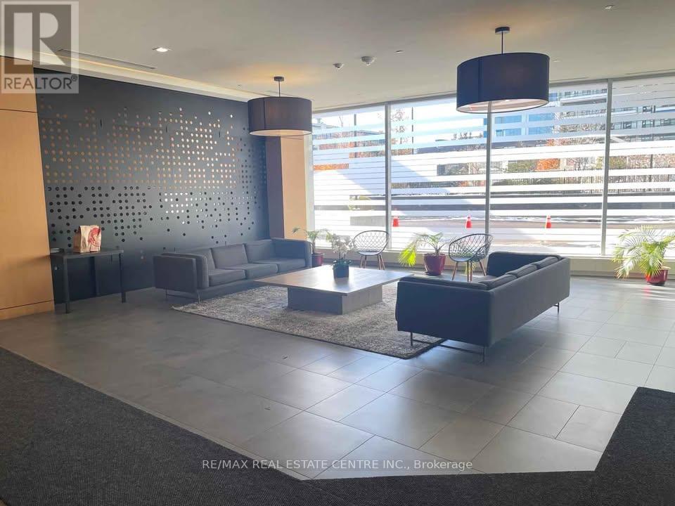 1302 - 2520 Eglinton Avenue W, Mississauga, Ontario  L5M 0Y4 - Photo 3 - W12552906