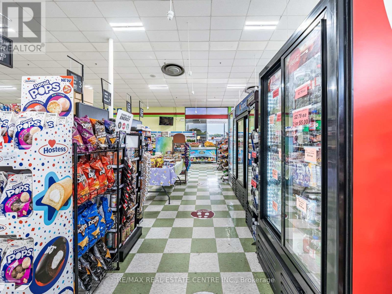 3445 Fieldgate Drive, Mississauga, Ontario L4X 2J4 - Photo 6 - W12552938