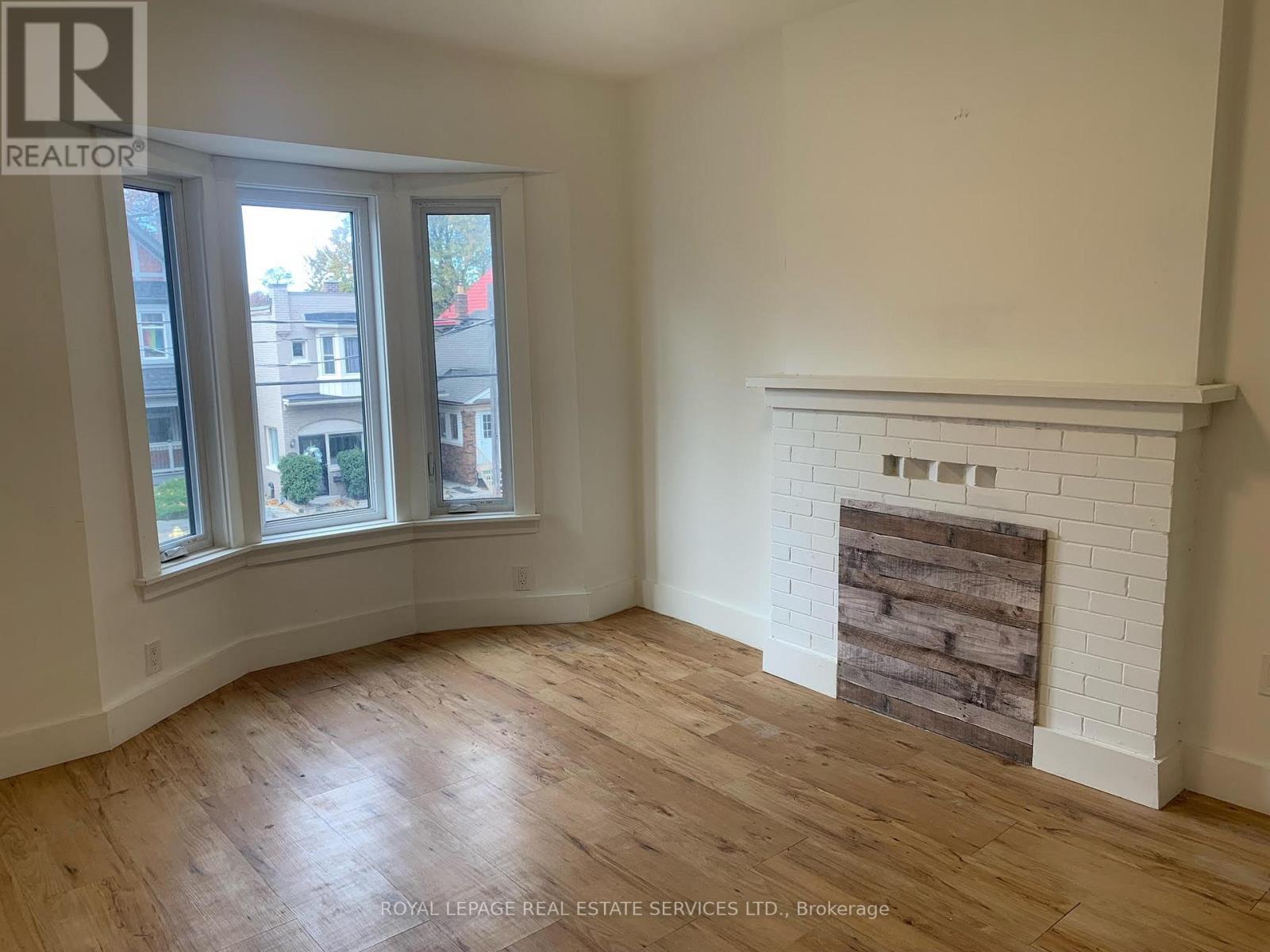 2nd Flr - 537 Runnymede Road, Toronto, Ontario  M6S 2Z8 - Photo 8 - W12551136