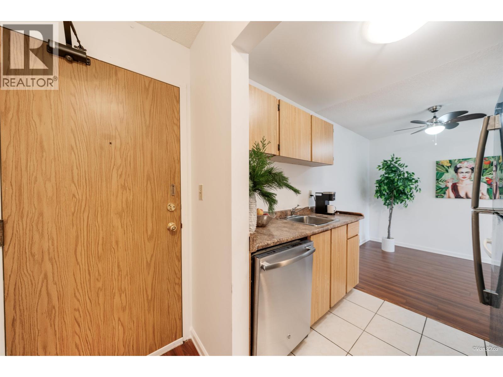 316 7295 Moffatt Road, Richmond, British Columbia  V6Y 3E5 - Photo 8 - R3067983