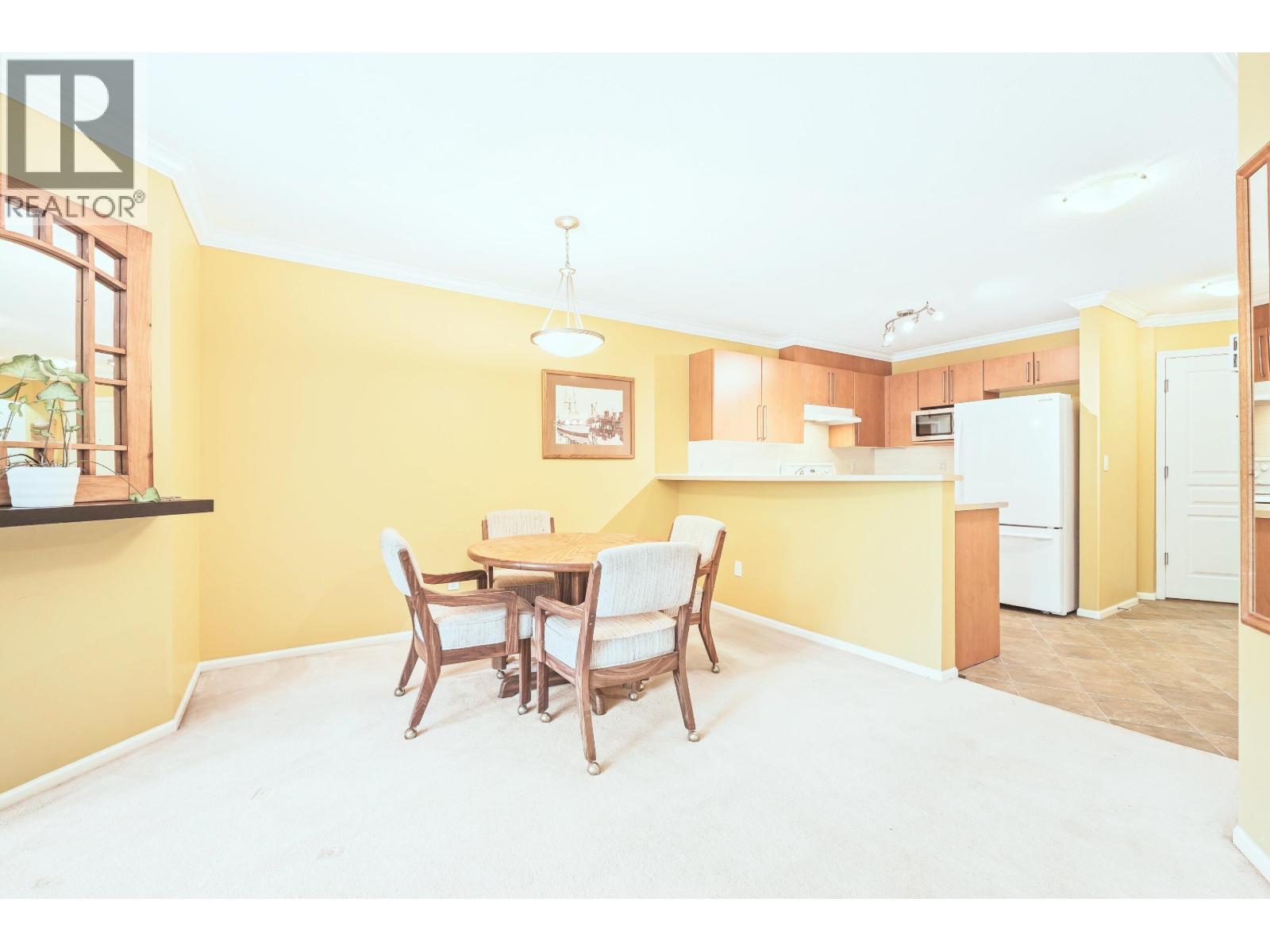 355 1100 E 29th Street, North Vancouver, British Columbia  V7K 3E4 - Photo 2 - R3067988