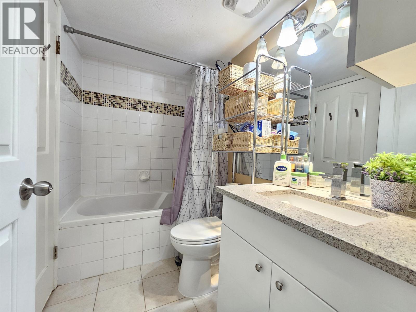 201 1167 Pipeline Road, Coquitlam, British Columbia  V3B 4R9 - Photo 14 - R3067999