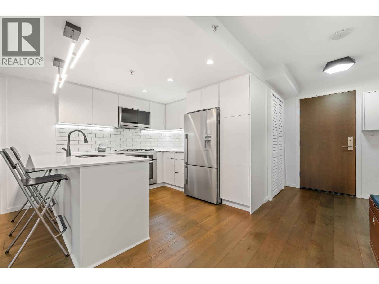 1004 1887 Crowe Street, Vancouver, British Columbia  V5Y 0B4 - Photo 8 - R3068010