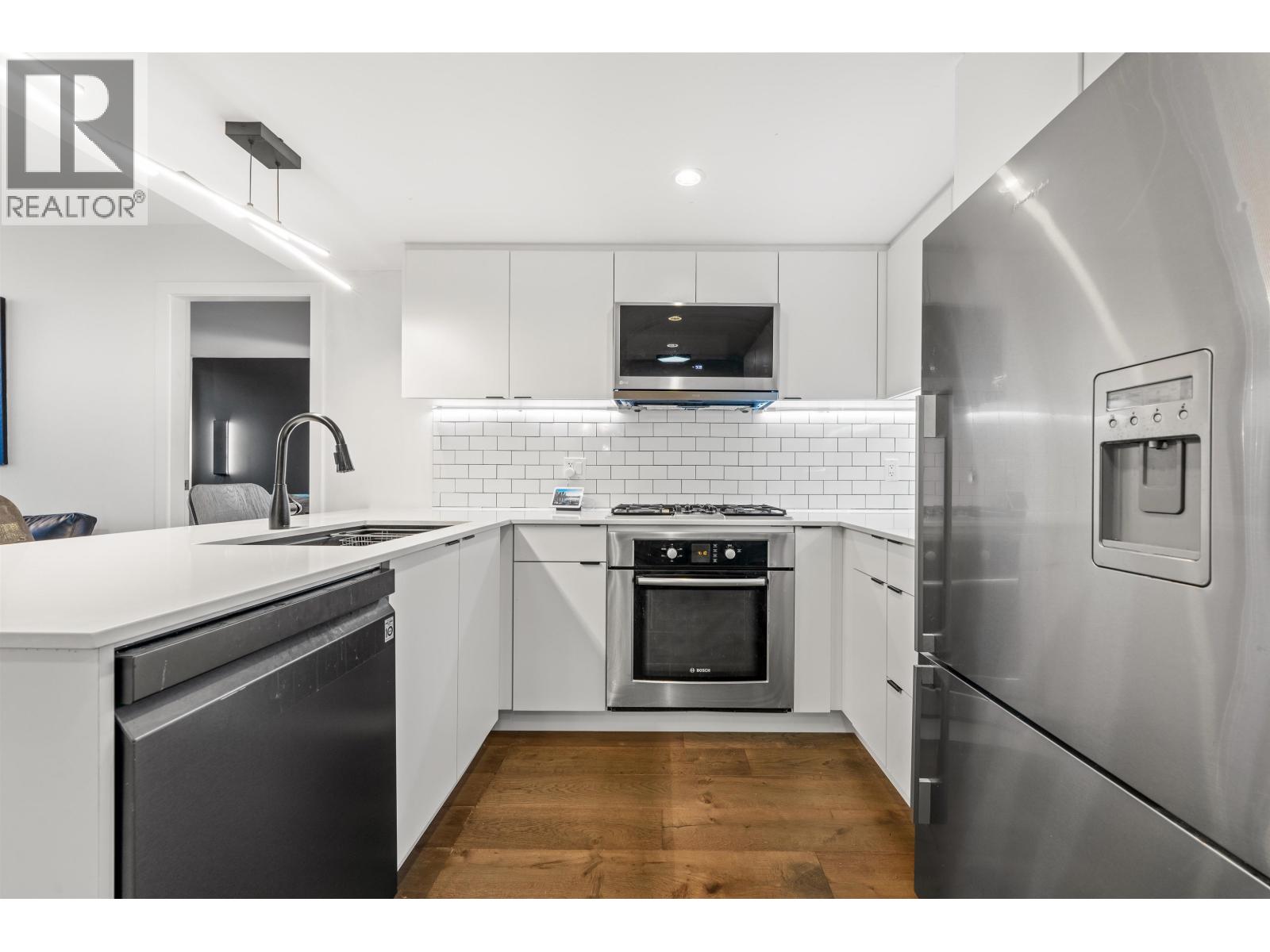 1004 1887 Crowe Street, Vancouver, British Columbia  V5Y 0B4 - Photo 9 - R3068010