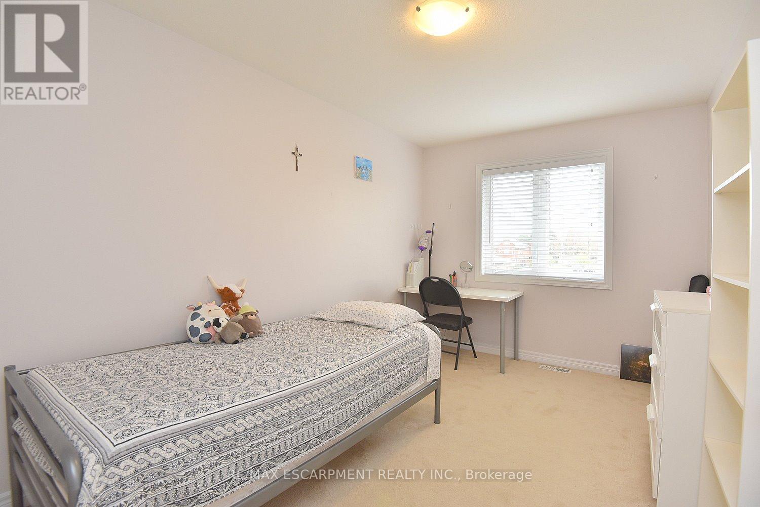 21 - 45 Seabreeze Crescent, Hamilton, Ontario  L8E 0G1 - Photo 30 - X12552770