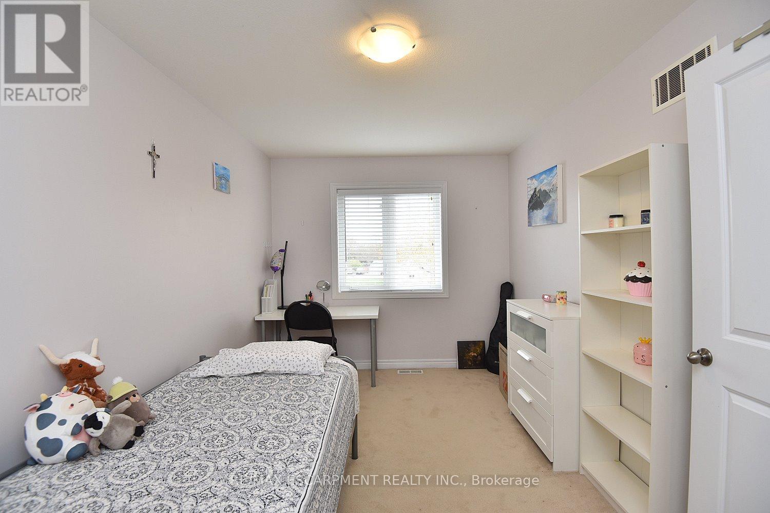 21 - 45 Seabreeze Crescent, Hamilton, Ontario  L8E 0G1 - Photo 31 - X12552770