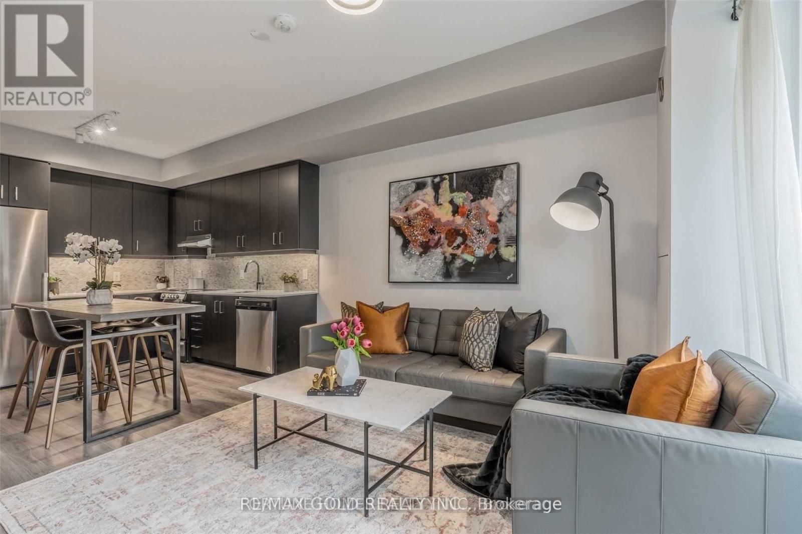 210 - 40 Esplanade Lane, Grimsby, Ontario  L3M 0G9 - Photo 10 - X12552790