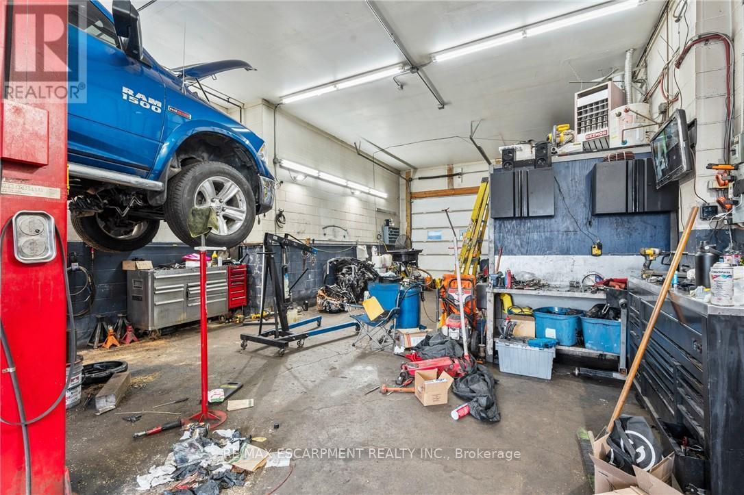 246 Mary Street, Hamilton, Ontario  L8L 4W1 - Photo 22 - X12552794