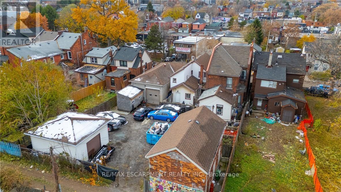 246 Mary Street, Hamilton, Ontario  L8L 4W1 - Photo 31 - X12552794