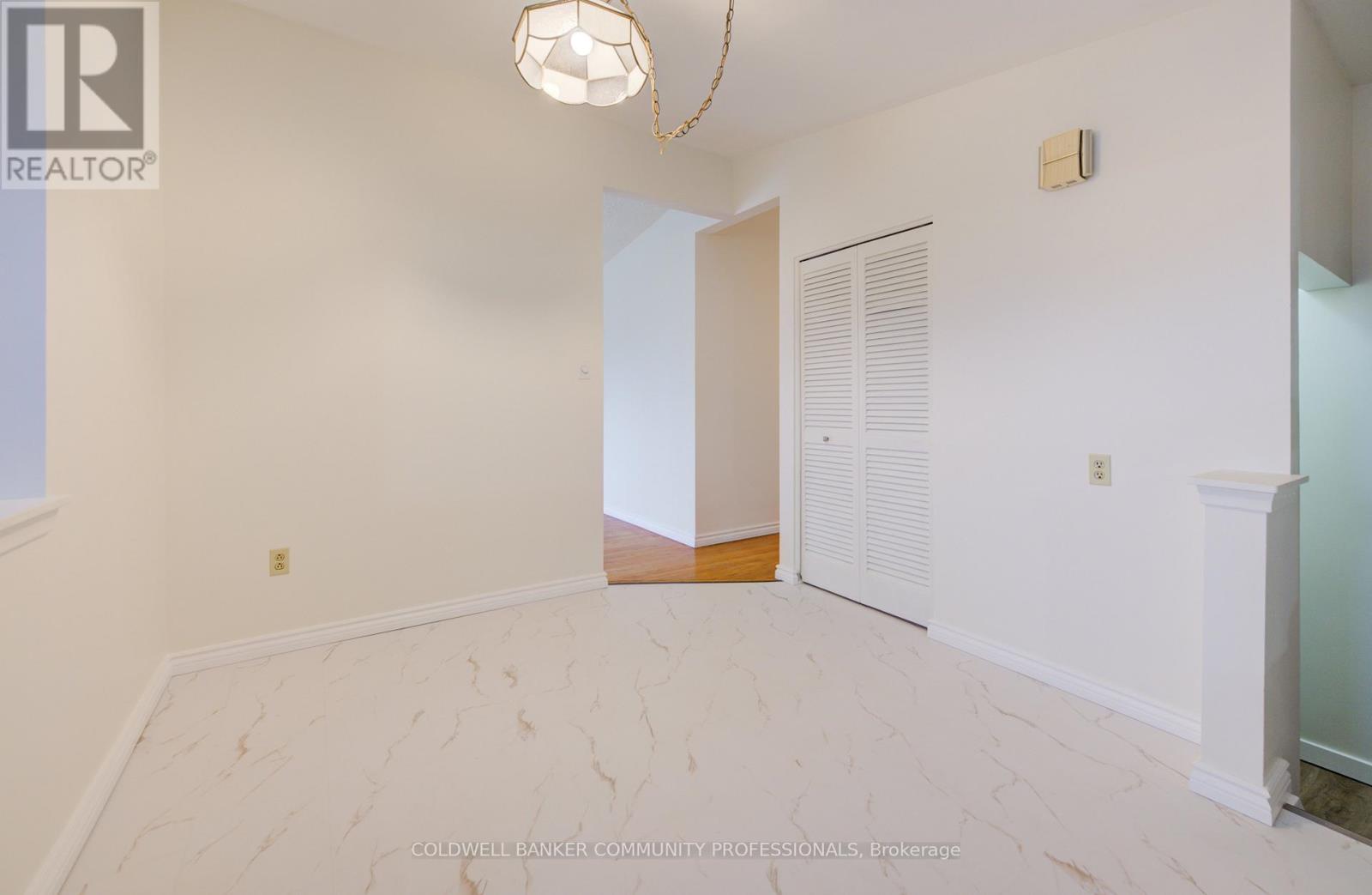 6 Jasmine Street, Hamilton, Ontario  L8V 2M9 - Photo 17 - X12552880