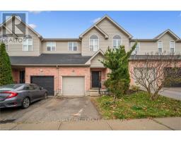 21 BROOKFIELD CRESCENT, Kitchener, Ontario