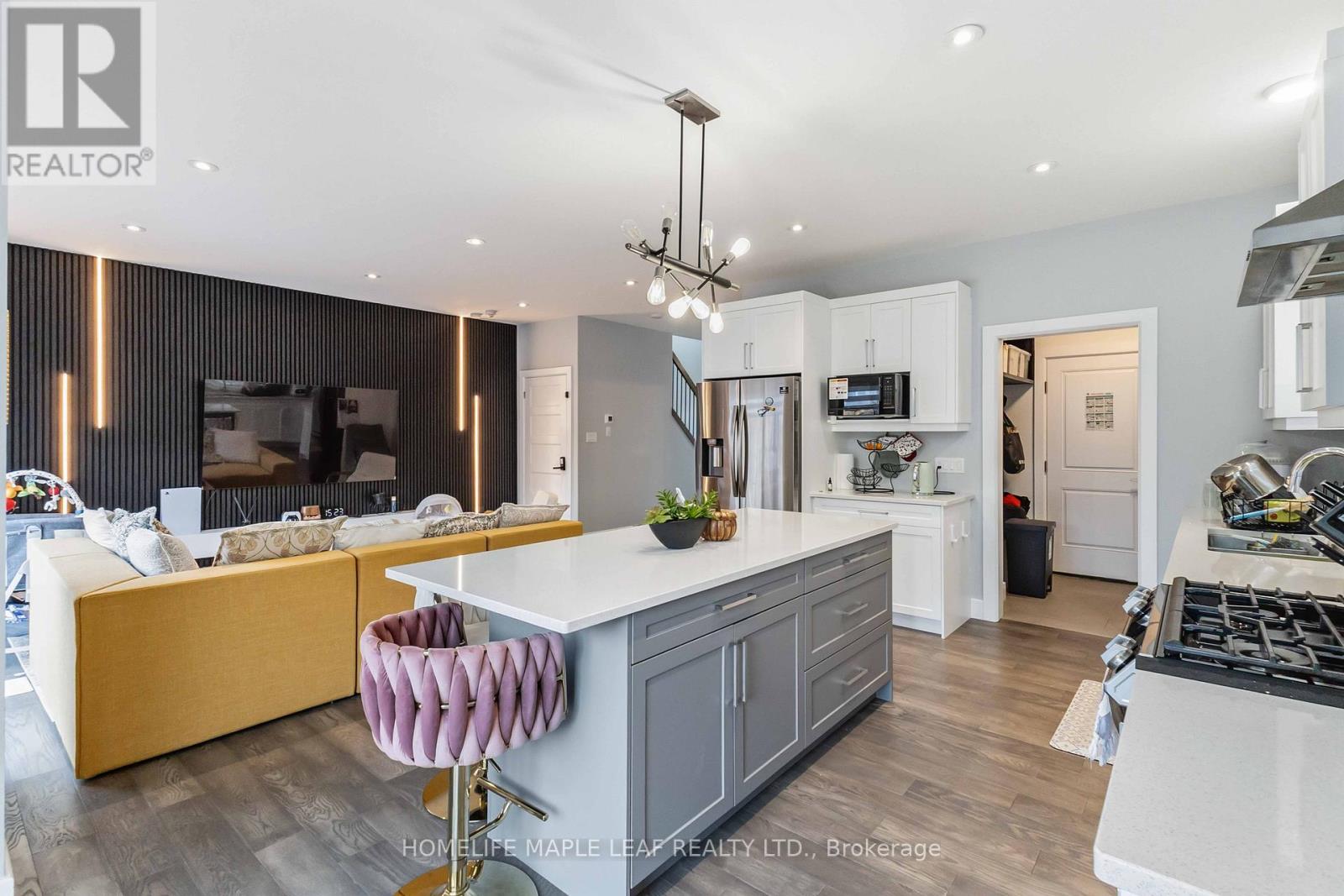 1576 Dylan Street, London East, Ontario  N5V 0B9 - Photo 9 - X12552910